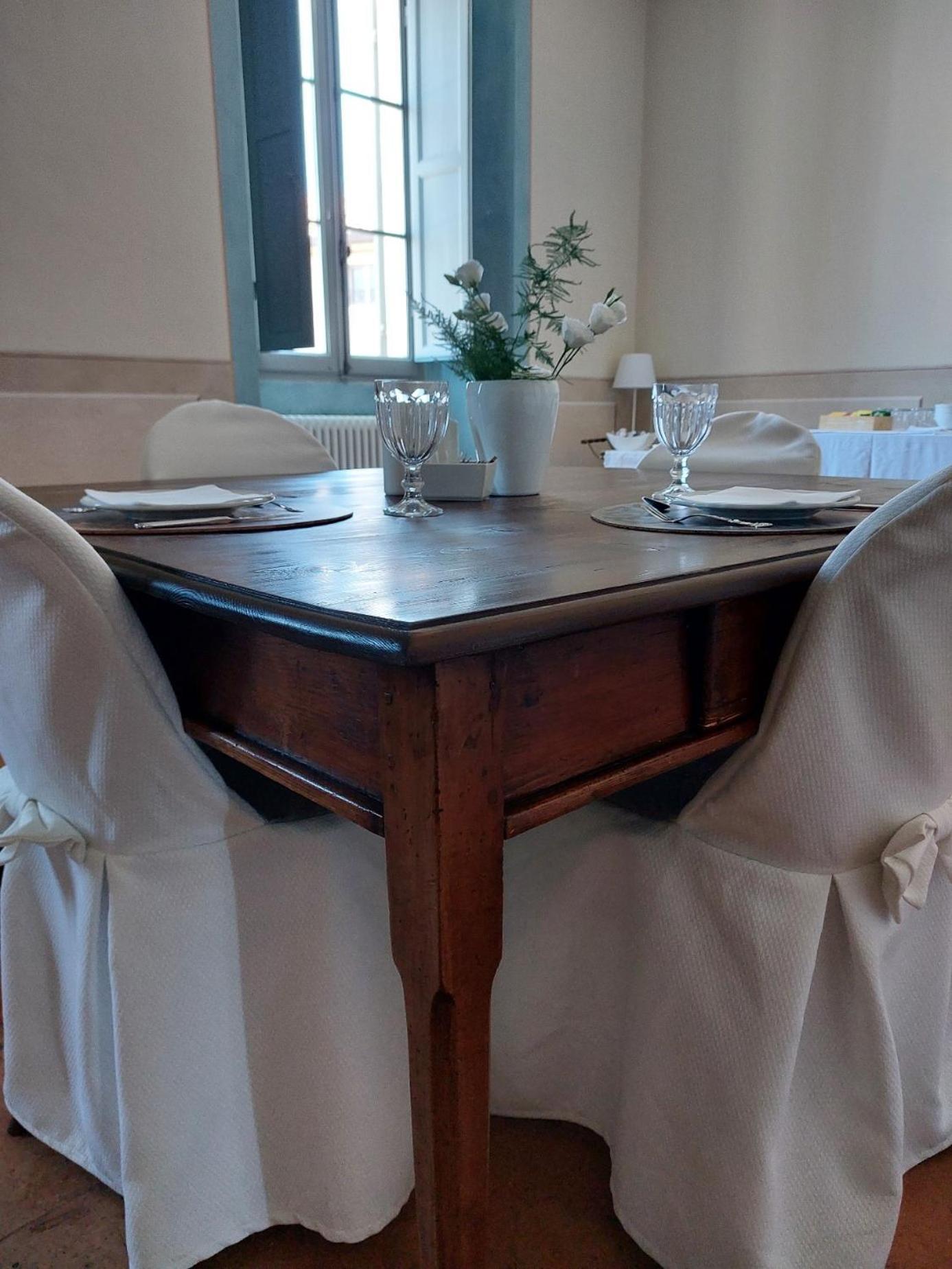 B&B Palazzo Mattei Novafeltria 외부 사진